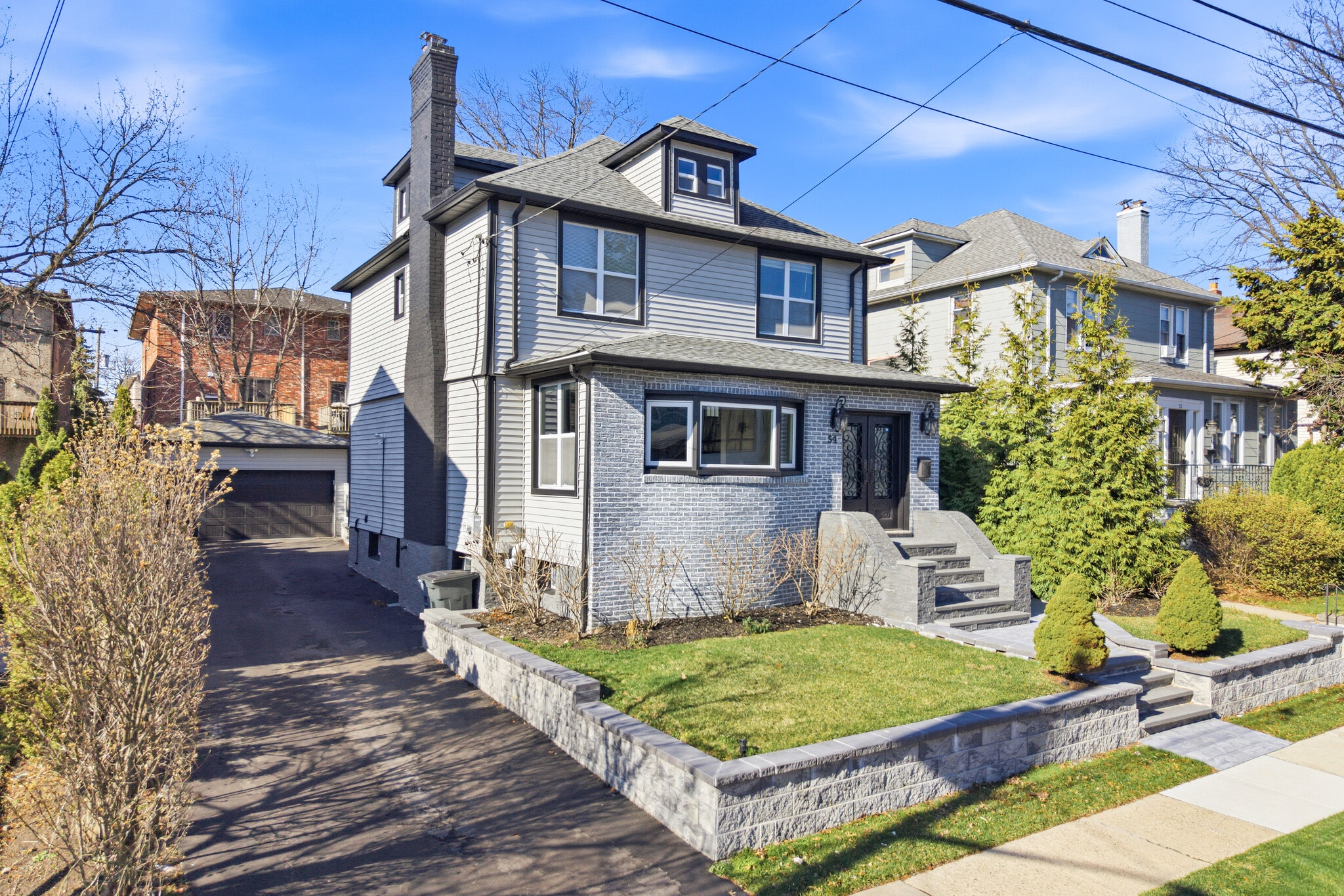 Building Photo - 54 Lawton Ave