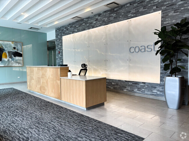 Building Photo - Coast at Lakeshore East