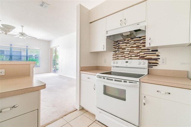 Building Photo - 12204 Putter Green Ct