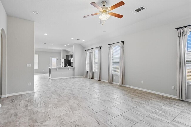 Building Photo - 5925 Malta Cir