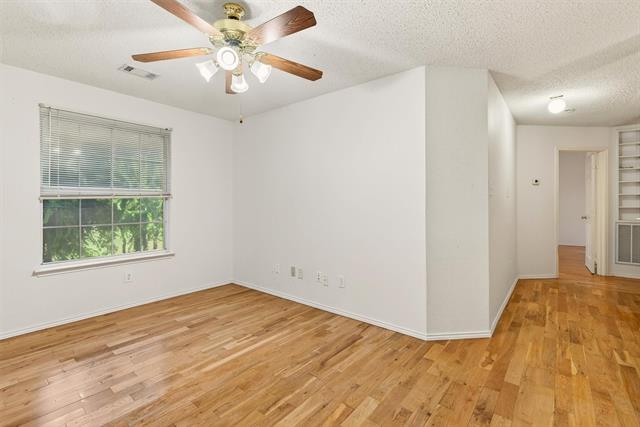 Building Photo - 3100 Verbena Dr