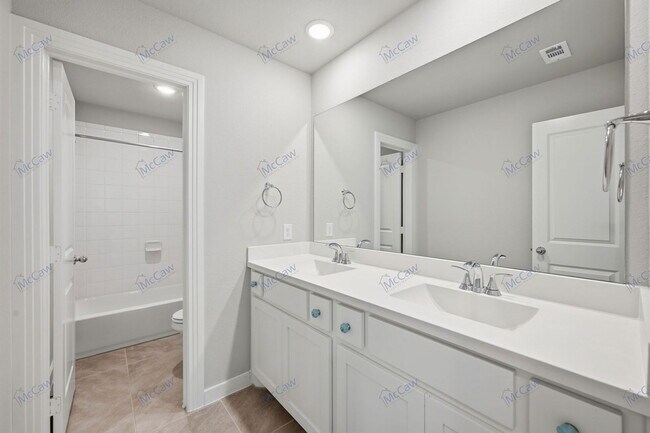 Building Photo - 3121 Althea St