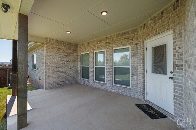 Building Photo - For Lease