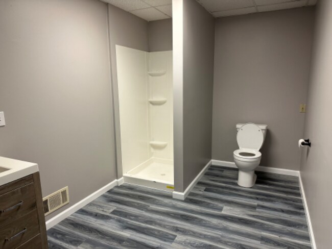 Building Photo - 150 Lighthouse Ln