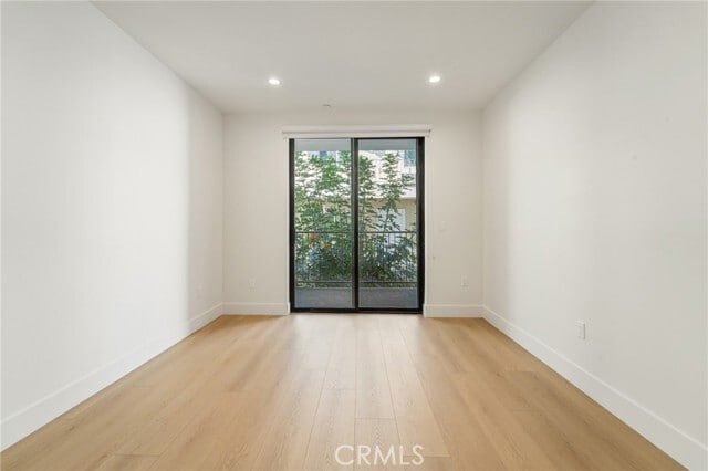 Building Photo - 7510 Sepulveda Blvd