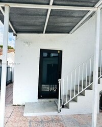 Building Photo - 11870 SW 5th St