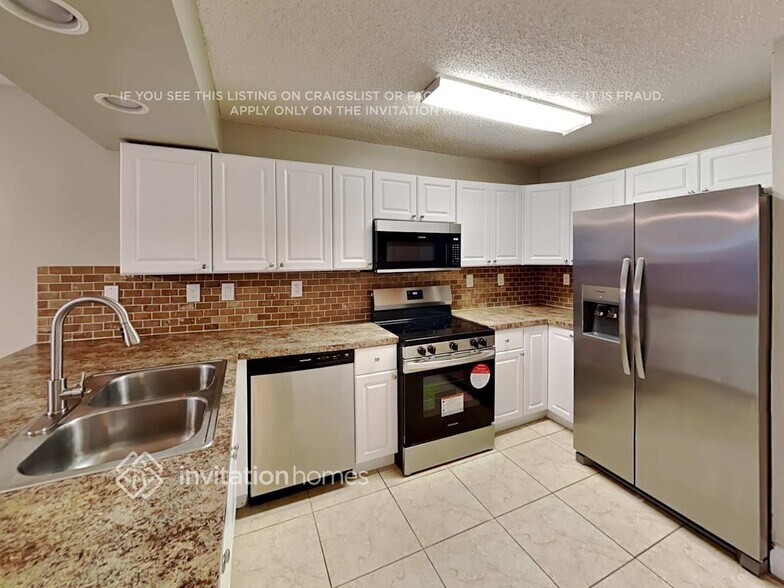 Building Photo - 13750 SW 181st Terrace