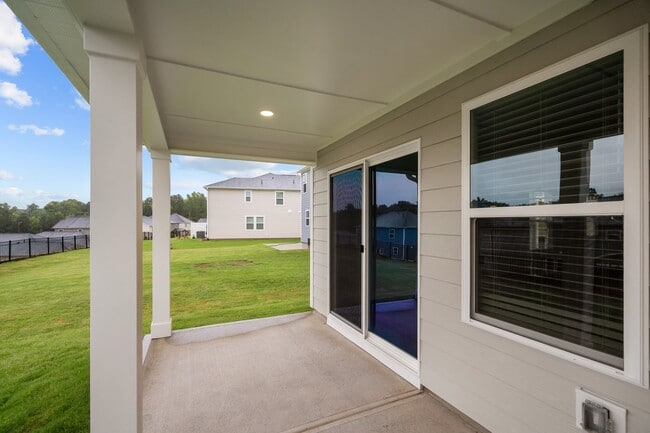 Building Photo - 2130 Rockface Wy