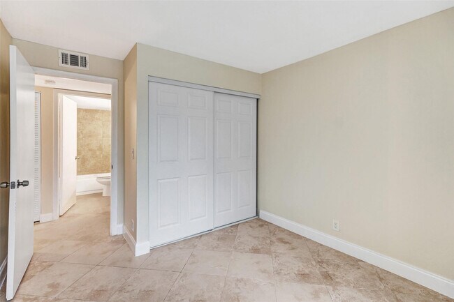 Building Photo - 10733 Cleary Blvd