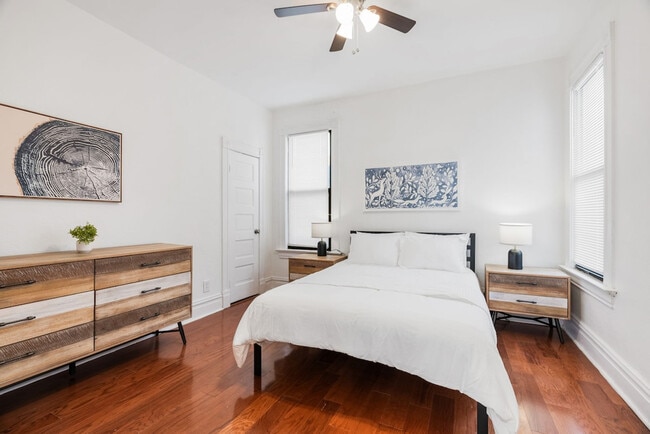 Building Photo - 3532 Greenwood Blvd