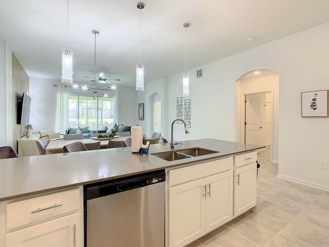 Building Photo - 8861 Cabot Cliffs Dr