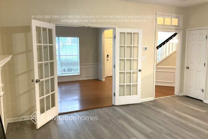 Building Photo - 4817 Brownes Ferry Rd