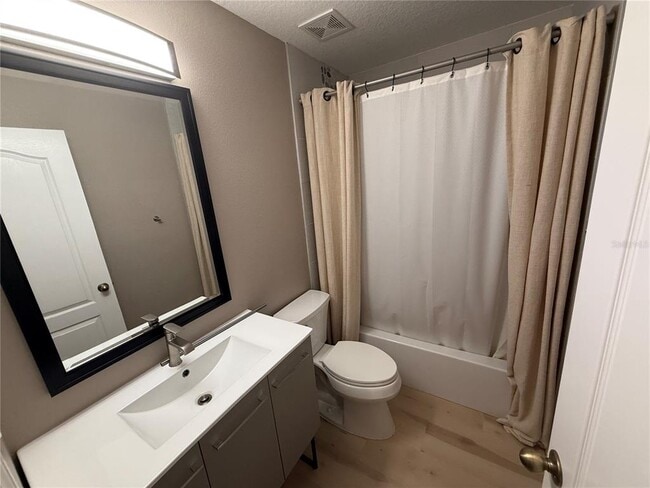 Building Photo - 3753 Herlong St