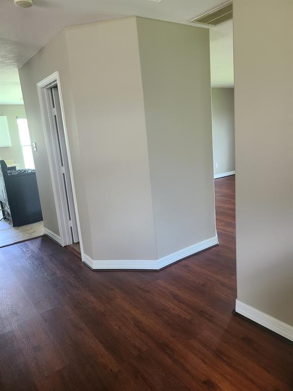 Building Photo - 1411 Heathcote Ln