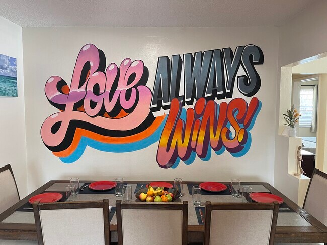 Building Photo - 575 NW 33rd St