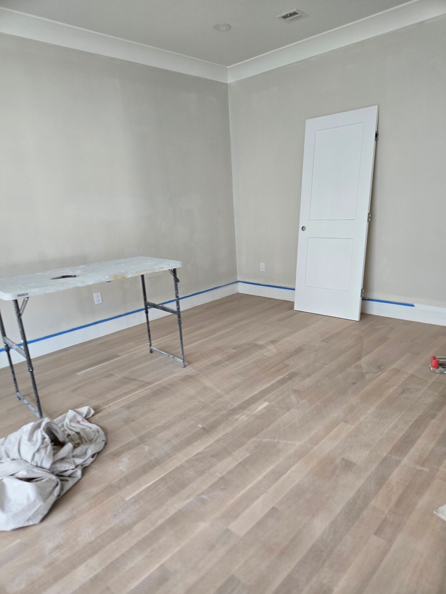 Building Photo - 114 E Side Pky