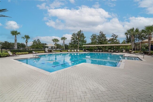 Building Photo - 12702 Salomon Cove Dr