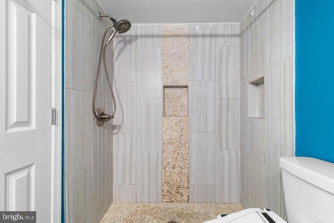 Building Photo - 14006 Vista Dr