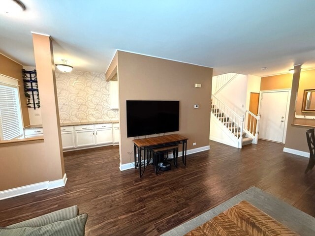 Building Photo - 2298 Reflections Dr