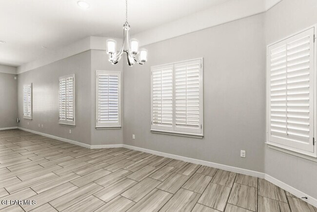 Building Photo - 14824 Harry Flournoy Ave