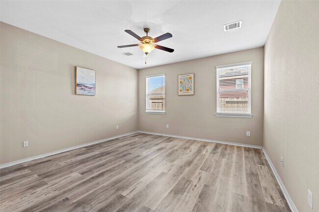 Building Photo - 13823 Double Branch Ln