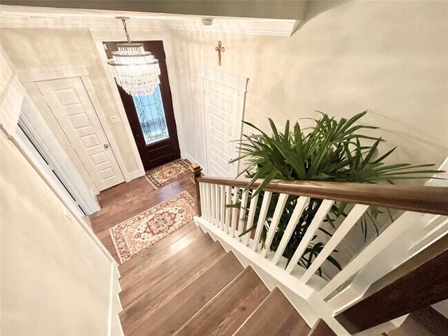 Building Photo - 809 Leavenworth Ave