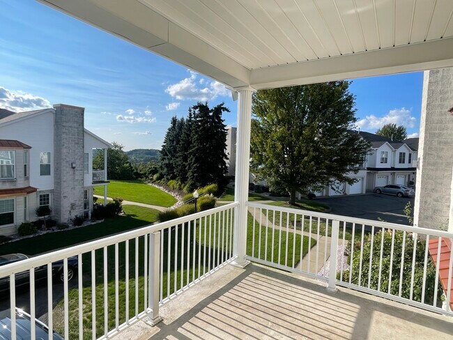 Building Photo - 228 Adams Pointe Blvd