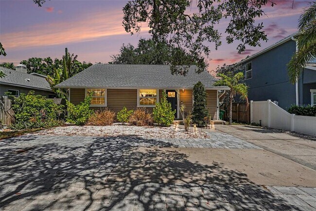 Building Photo - 6209 Interbay Blvd