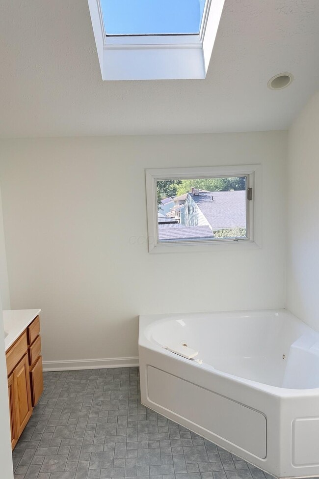 Building Photo - 10128 Belmeadow Dr