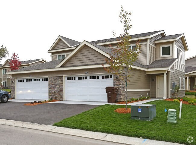 Building Photo - Creeks Run Phase I