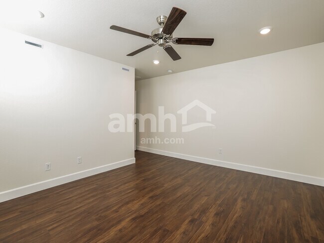 Building Photo - 6460 Intuition Ln