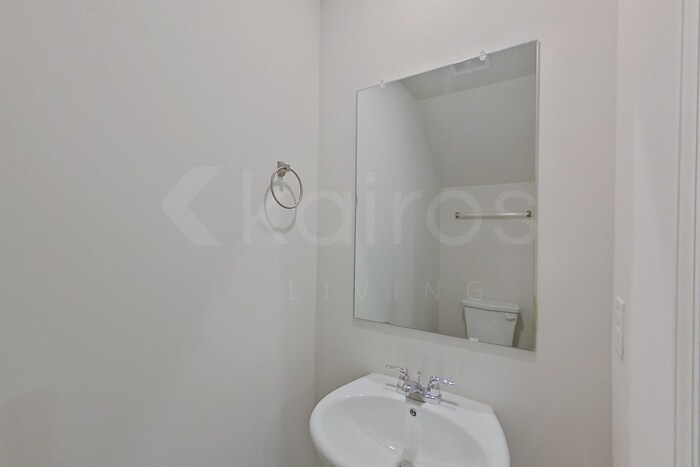 Building Photo - 366 Ironwood Ct