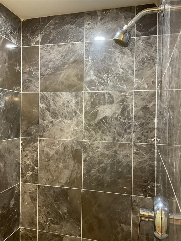 Building Photo - 52 Sanborn St