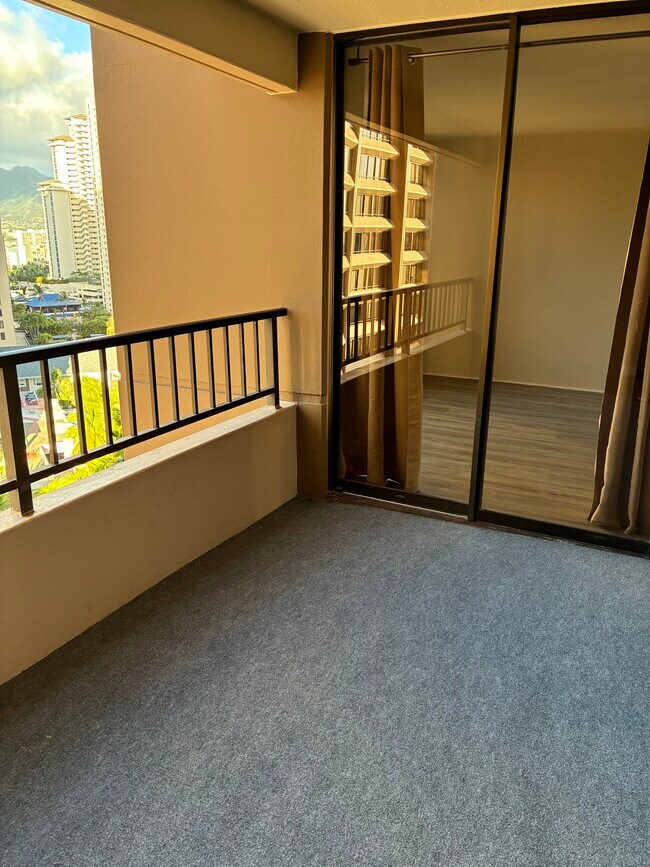 Building Photo - 1778 Ala Moana Blvd