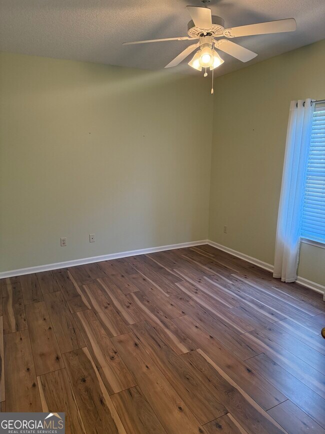 Building Photo - 1403 Tanager Trail