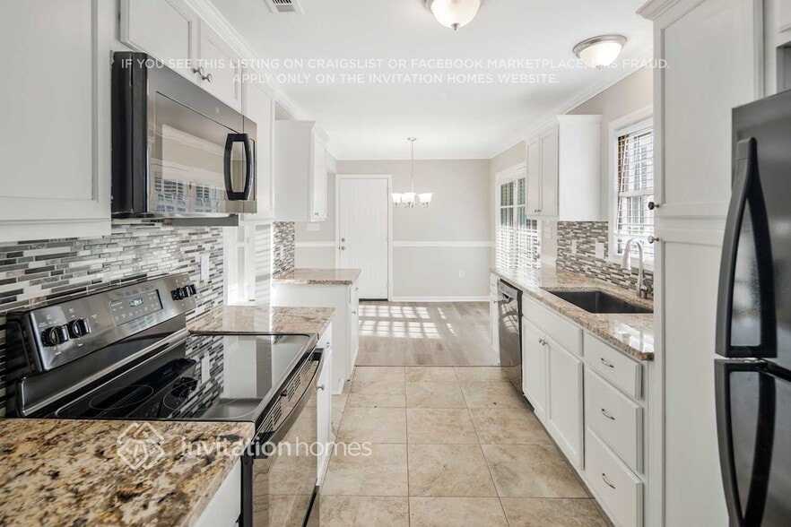 Building Photo - 7122 Falconwood Ct