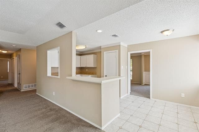 Building Photo - 916 Baxter Dr