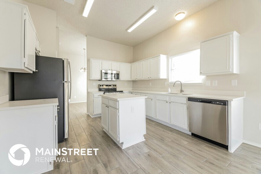 Building Photo - 3407 Tipperary Dr