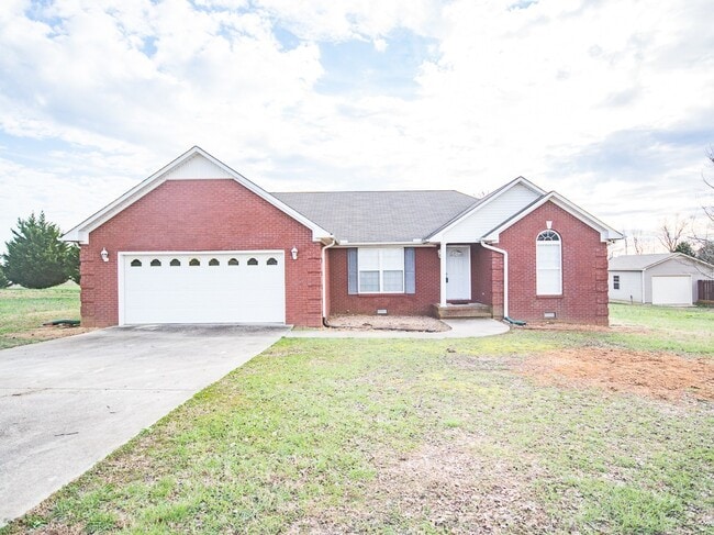 Primary Photo - Beautiful full brick home!