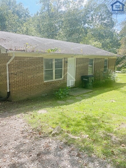 Primary Photo - 2050 Wildwood Rd