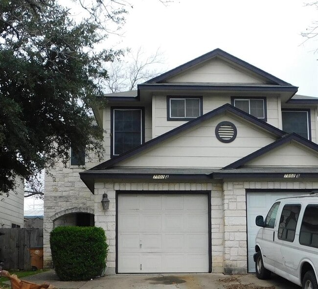 Building Photo - 7502 Bennett Ave