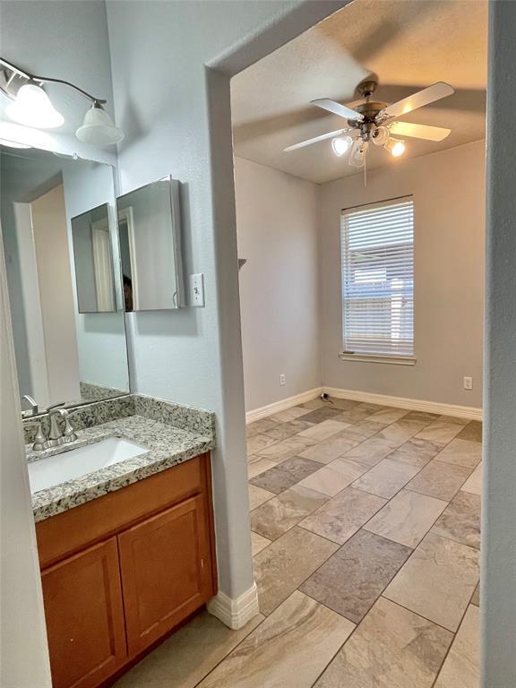 Building Photo - 13834 Clear Trail Ln