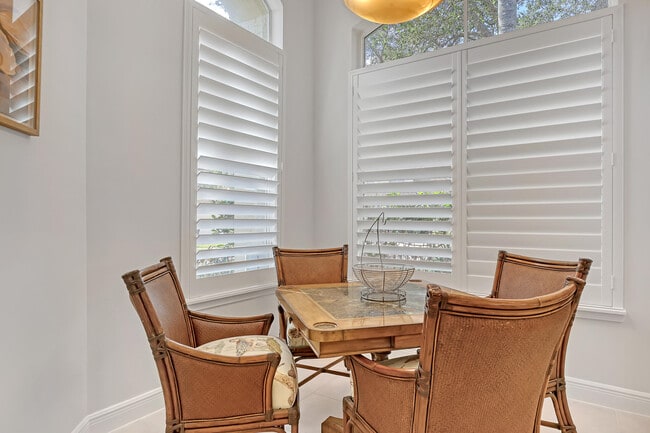 Building Photo - 754 Cable Beach Ln