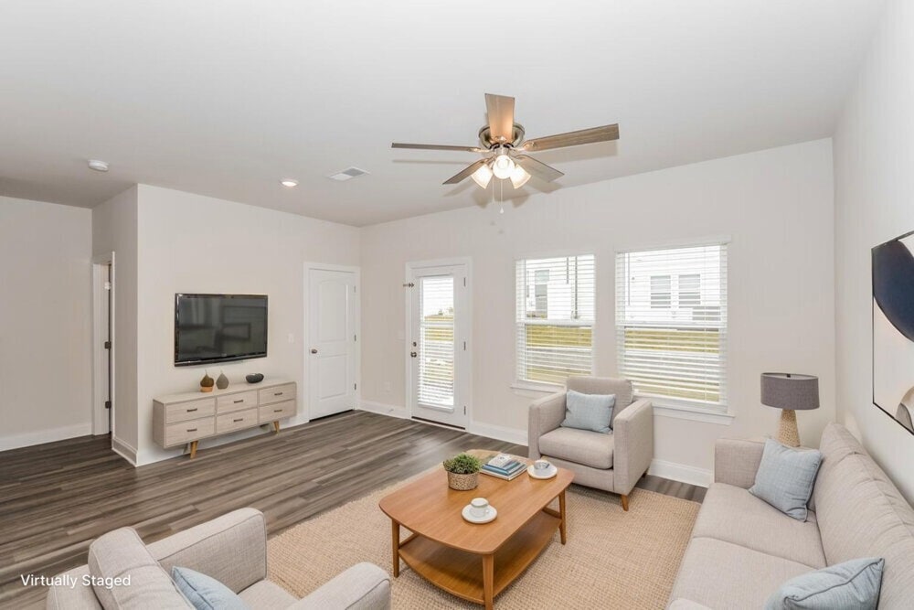 Building Photo - 1723 Tahoma Dr