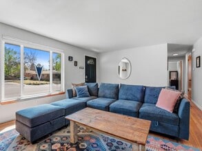 Building Photo - Spacious 5-Bedroom Ranch Backing to the High Line Canal in Littleton