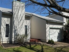 Building Photo - 1729 Dylan Dr