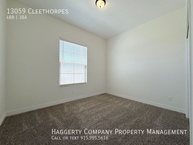 Building Photo - 13059 Cleethorpes-