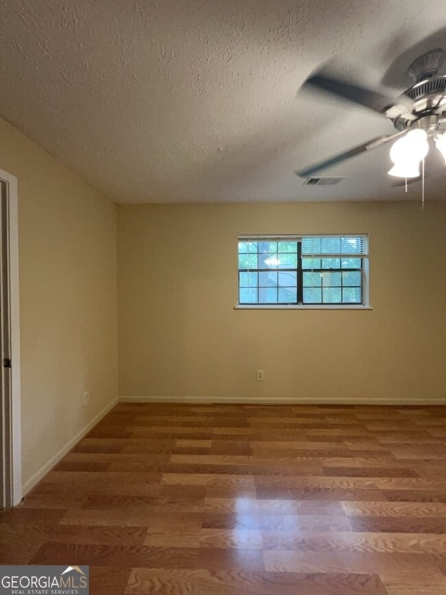 Building Photo - 5089 Victor Trail NW