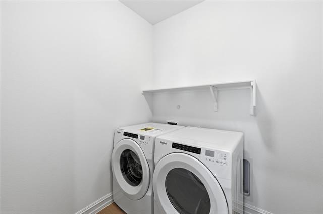 Building Photo - 4365 Knight St