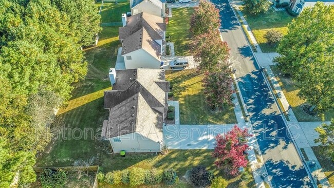 Building Photo - 420 Harvick Cir